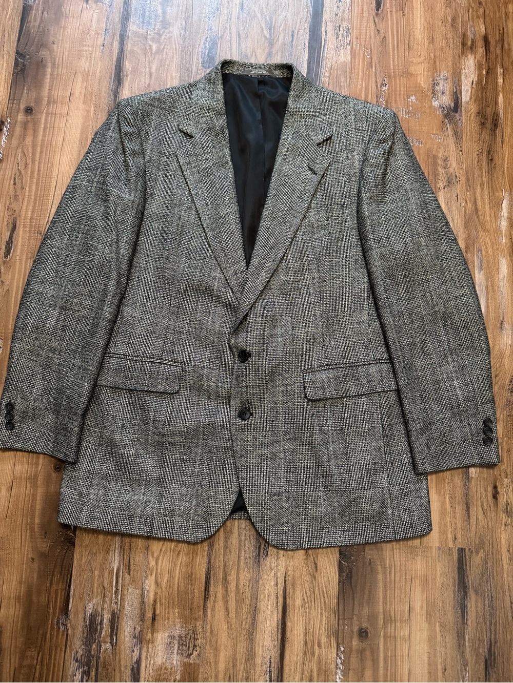 Men's Gray Tweed Blazer - Classic Two-Button Sport Coat